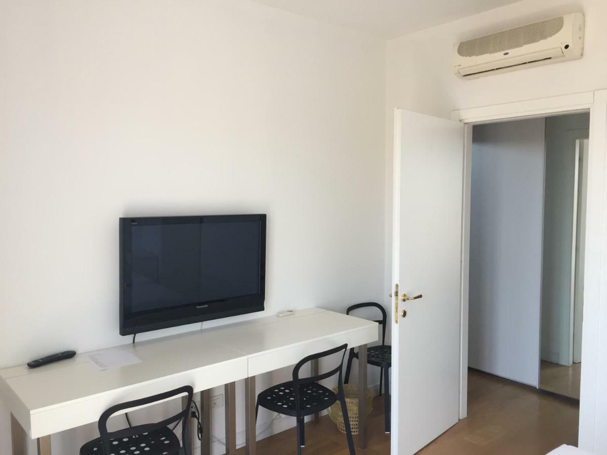 Cov Room 베로나 외부 사진
